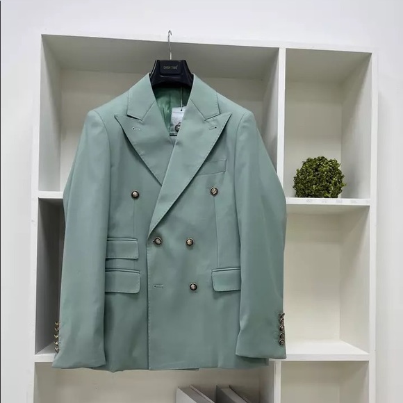 Other - Men's 2 Piece Double Breasted Suit